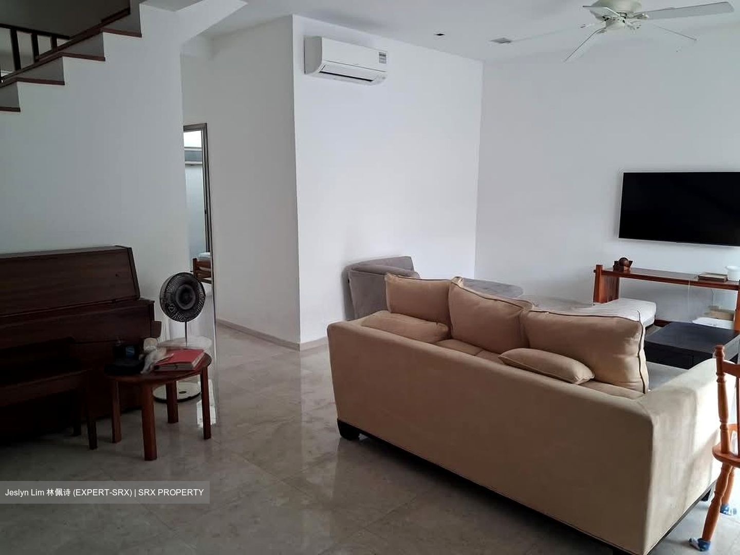 Siglap Park (D15), Terrace #550886811